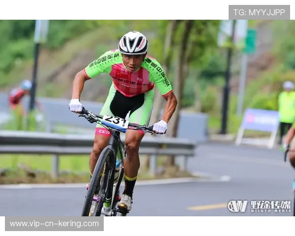 自行车比赛的中局突袭成胜负关键